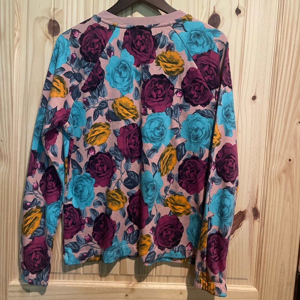 Nike Women's Sportswear‎ Floral Crewneck Pullover Sweatshirt Rose Size Medium - Picture 2 of 8